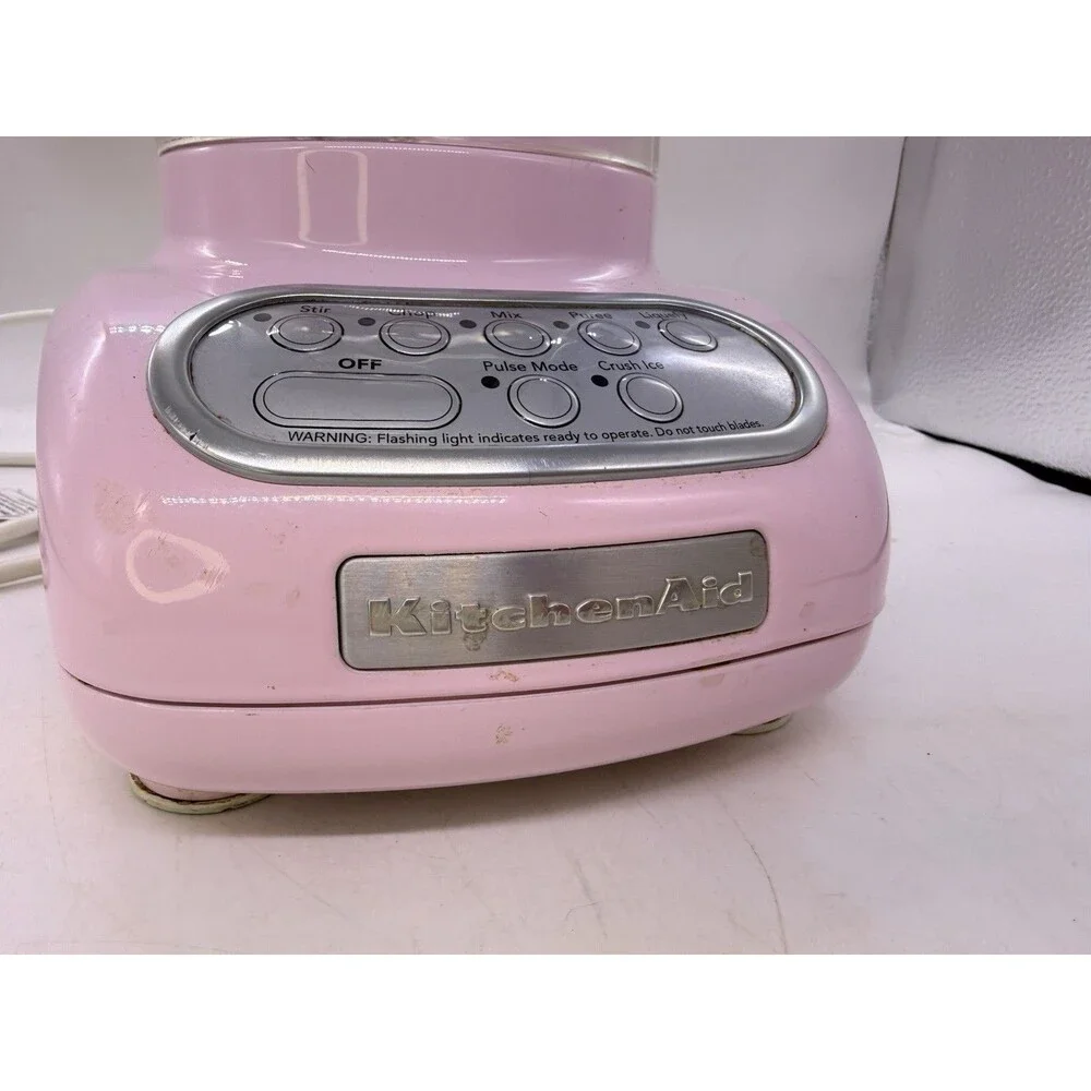 Kitchen Aid Cook For The Cure KSB560PK0 Pink Blender Mixer 7 Cup Works